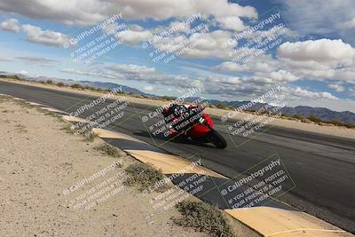 media/Nov-16-2025-Race Pace (Sun) [[8c5fa54630]]/Verified Riders/6-Turn 10 Inside (1145am)/